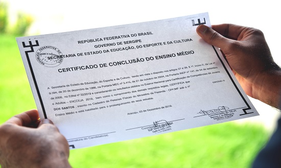  Jovens e adultos já podem requerer certificados do ENCCEJA 2023 – O que é notícia em Sergipe – Infonet