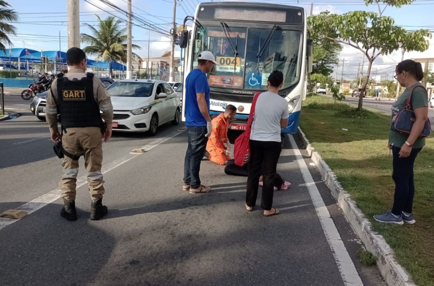  Pedestres são atropeladas por ônibus coletivo na Zona Sul de Aracaju – G1