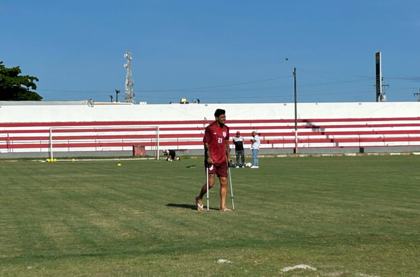  Tony Maraial aparece de muletas e não treina no Sergipe – Globo