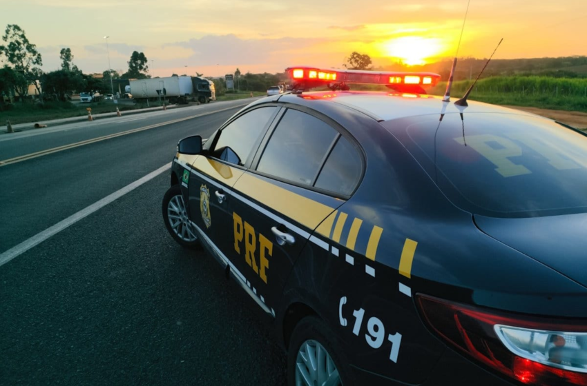  Caminhoneiro dirigindo com CNH suspensa é flagrado pela PRF em Sergipe – Blog do Caminhoneiro