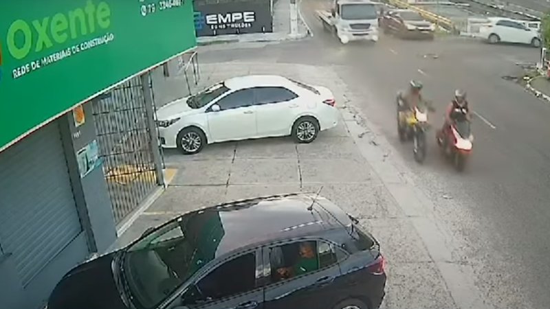  Motociclista denuncia ter sido derrubado da moto por agentes da SMTT – A8SE.com