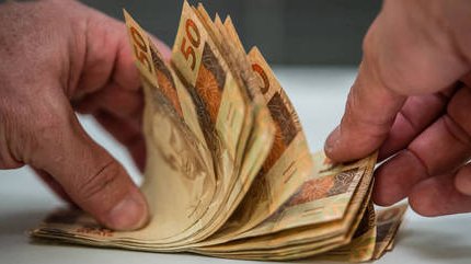  Governo de Sergipe começa pagamento do salário de março; confira as datas – A8SE.com