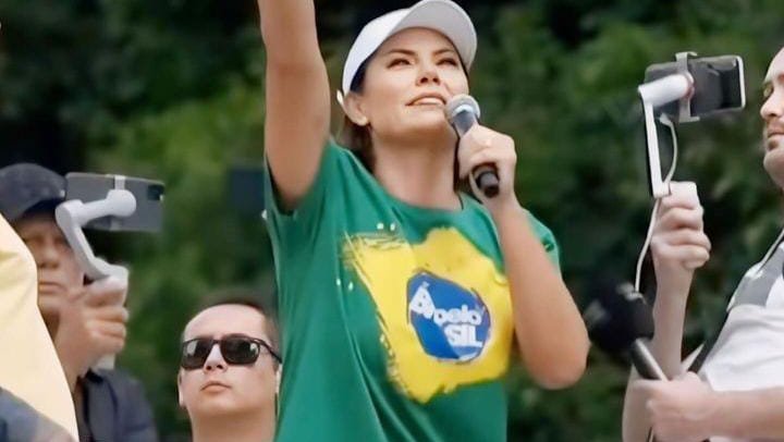  Ex-primeira-dama, Michelle Bolsonaro, cancela eventos em Aracaju – A8SE.com
