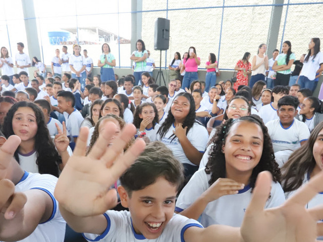  Governo de Sergipe entrega reforma de escola centenária em Propriá e outra em Cedro de São João – Governo de Sergipe