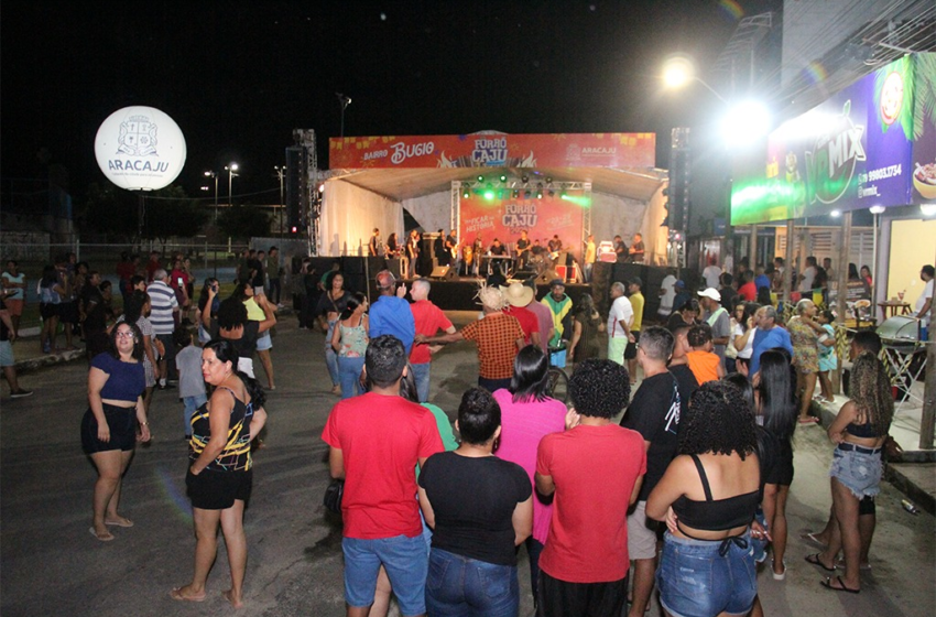  Forró Caju 2024: moradores do Bugio marcam forte presença no 1° dia de Forró nos Bairros – Prefeitura de Aracaju